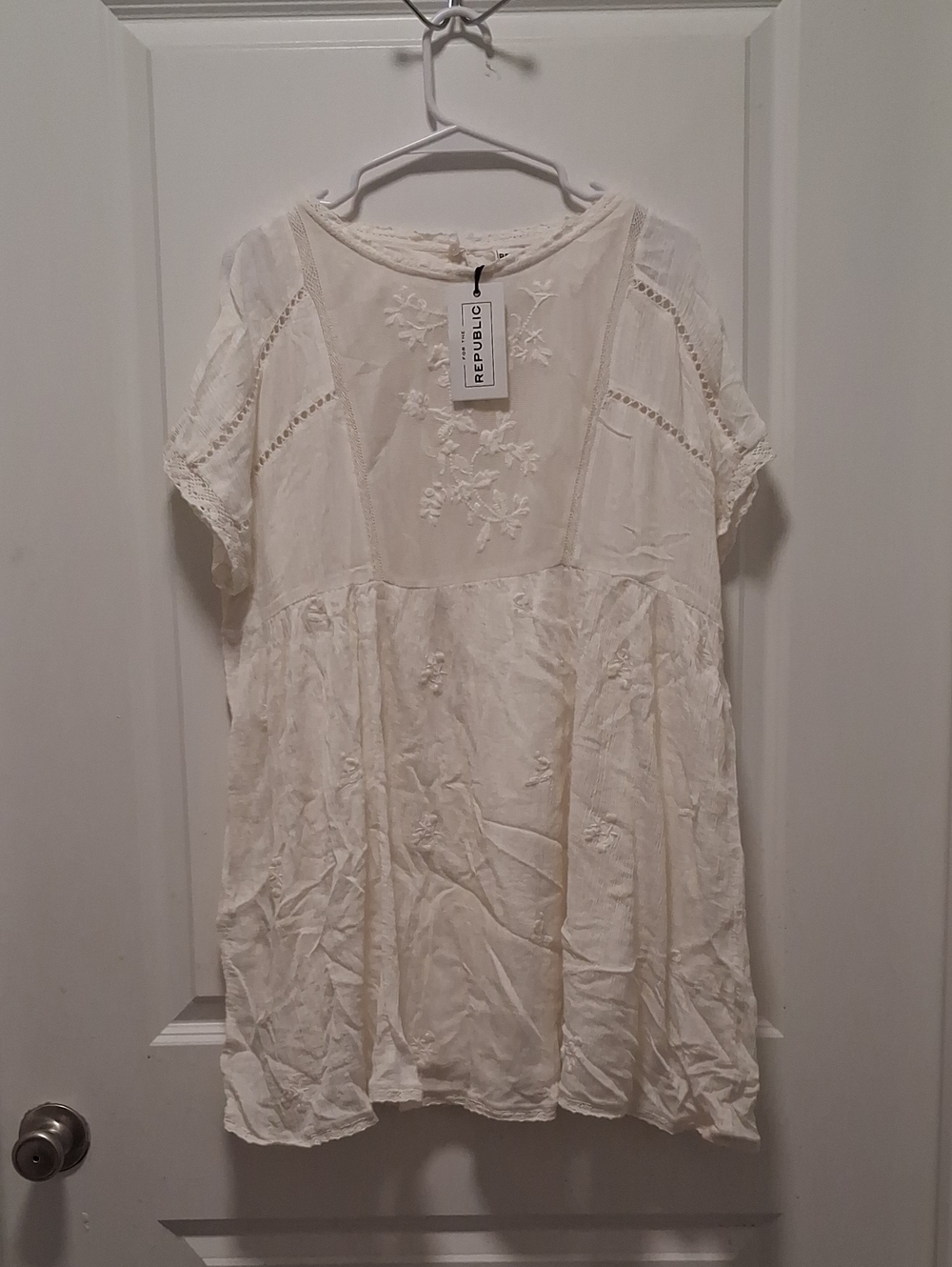 For The Republic White Embroidered Short Babydoll Dress